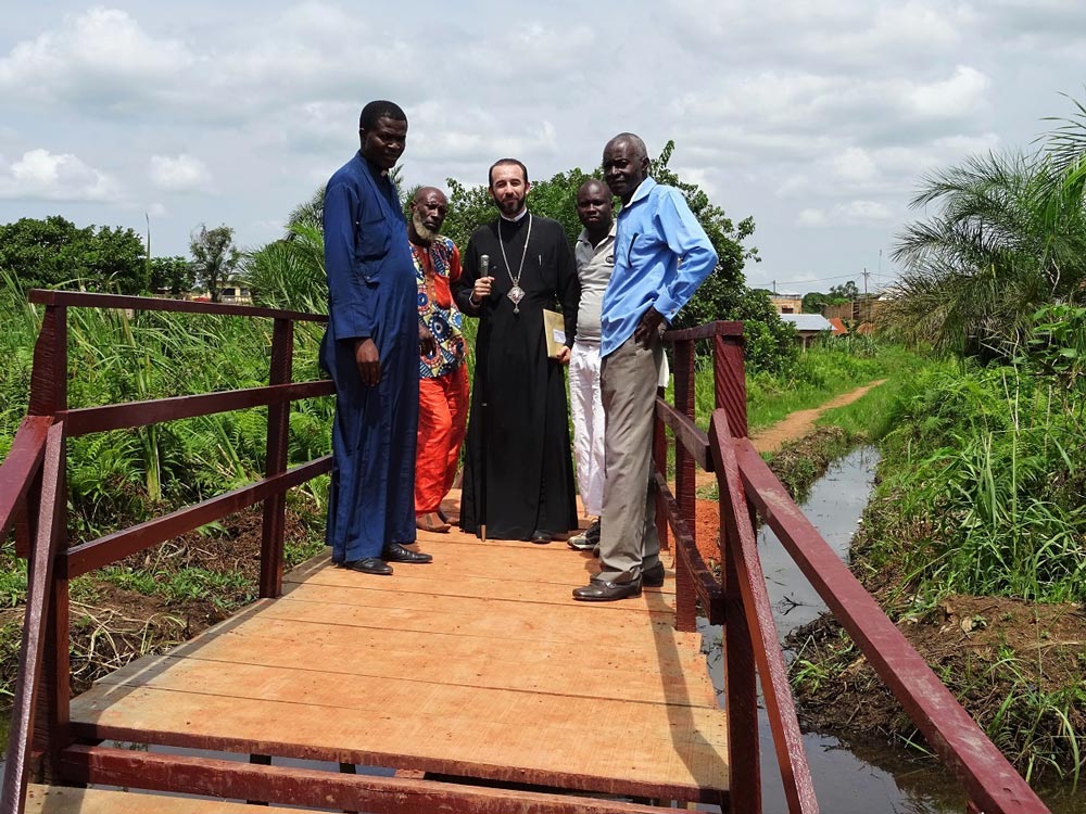 Financement d'un pont pour les écoliers de Dolisie Financement d'un pont pour les écoliers de Dolisie